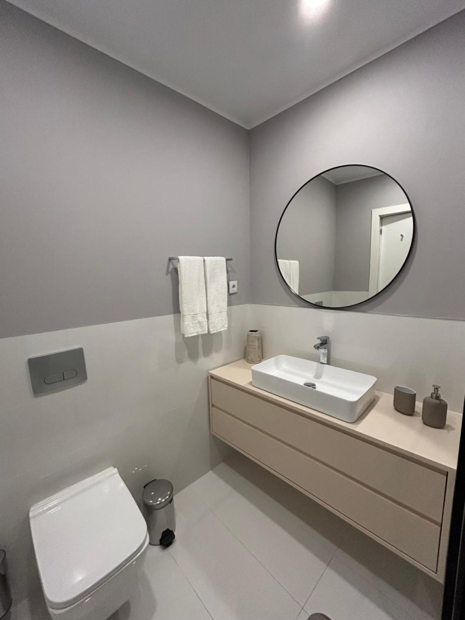 Apartament Near Family - Free Parking Porto