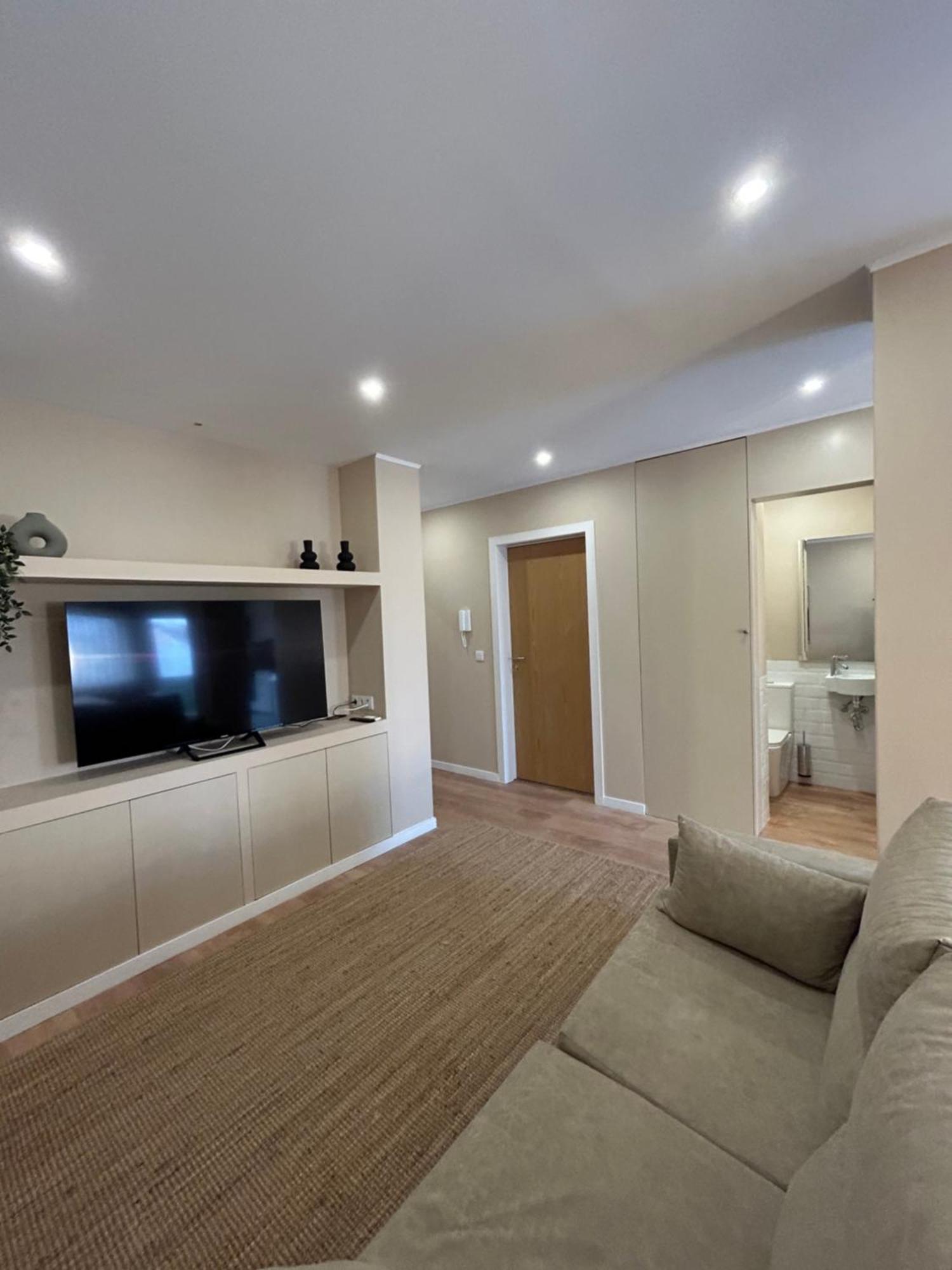 Near Family - Free Parking Apartament