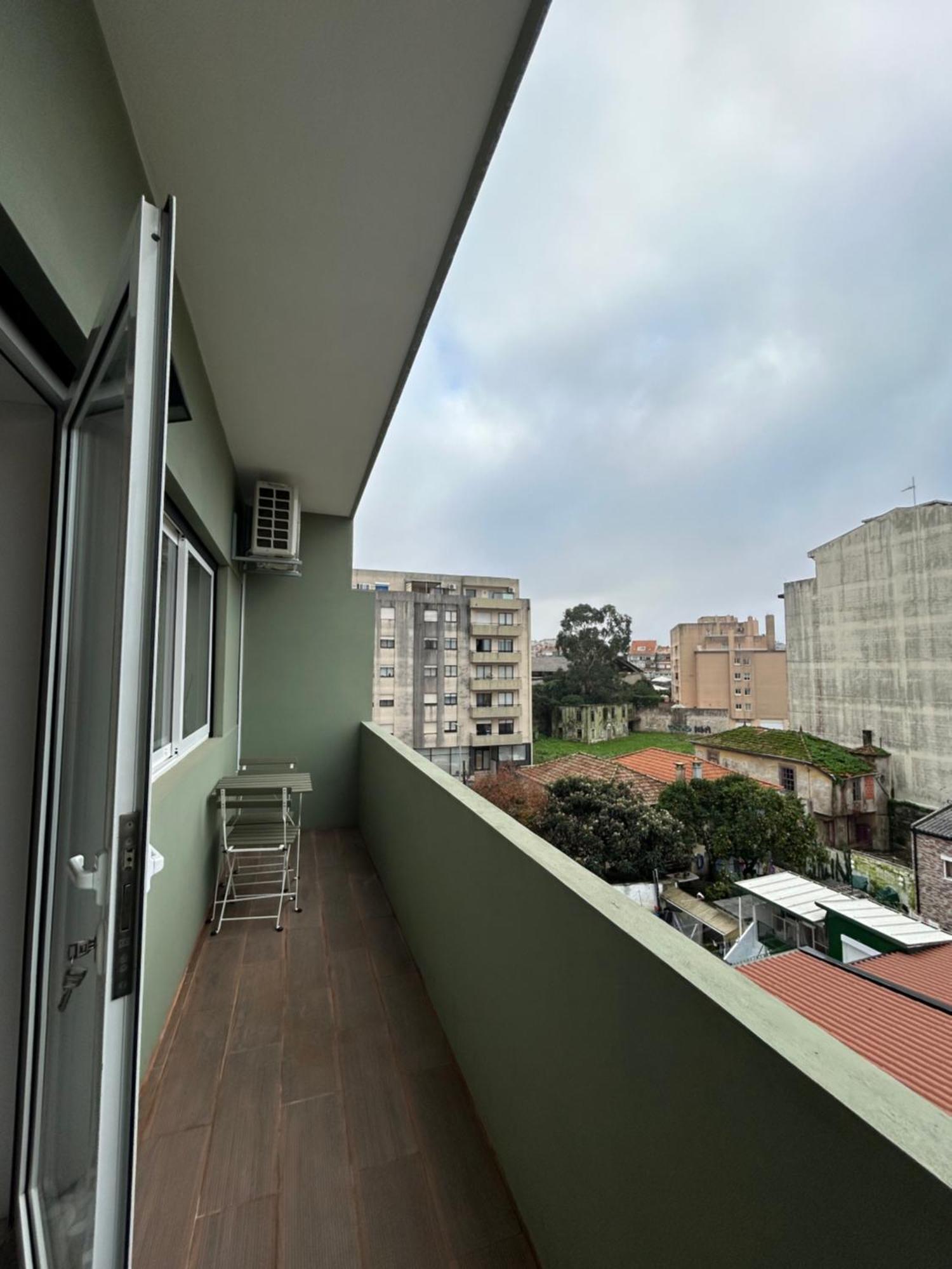 Near Family - Free Parking Apartament *